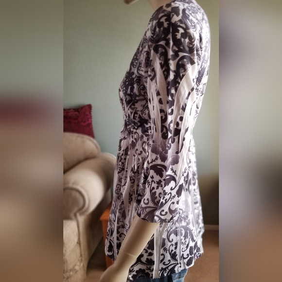 One World Live and Let Live Top - Picture 3 of 7